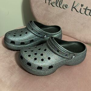 Gray glittery sparkly platform Crocs New in ladies size 9